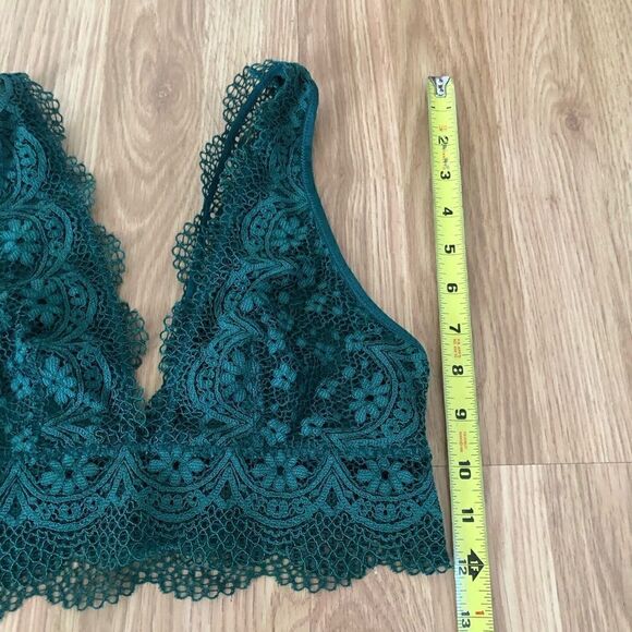 Victoria's Secret Lace Bralette Size SM Green Emerald Plunge Bust Scallop Hem - Picture 4 of 8